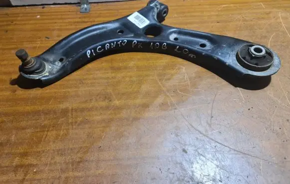 KIA Picanto Front lower control arm/wishbone 54500G6000 LHQCYA427