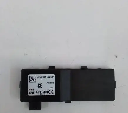 Opel Insignia A Door central lock control unit/module 13501980 F00HJ00471 D1980449141001X