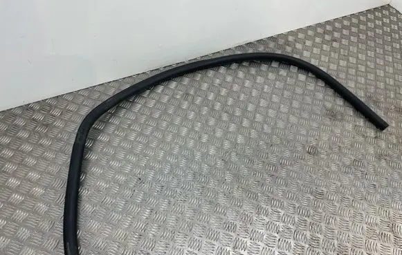 Audi A3 S3 8V Rubber seal front coupe door 8V7831707B