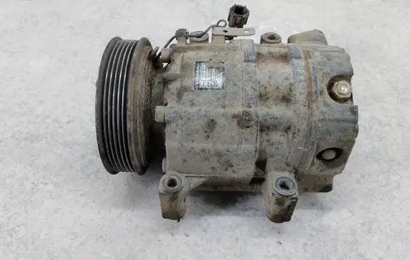 Nissan X-Trail T30 Air conditioning (A/C) compressor (pump) 92600AU010