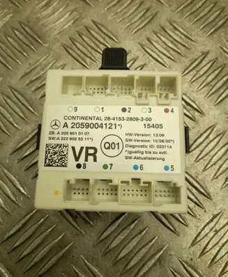Mercedes-Benz C AMG W205 Door control unit/module A2059004121