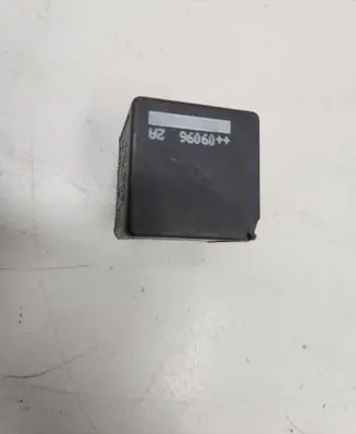Ford Focus Other relay 5M5T14B192CA V23136B1X66