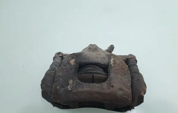 Toyota Verso Front brake caliper