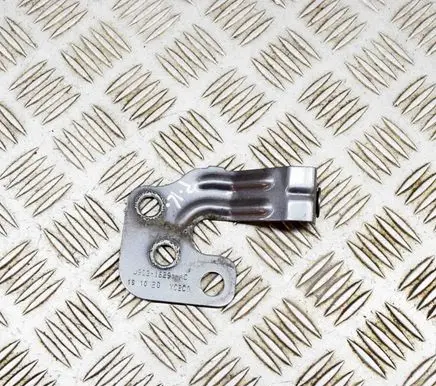 Fender mounting bracket