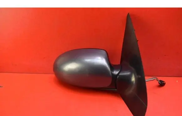 Ford Focus Front door electric wing mirror 015475