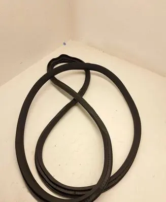 Mercedes-Benz C W205 Rear door rubber seal (on body) A2056970151