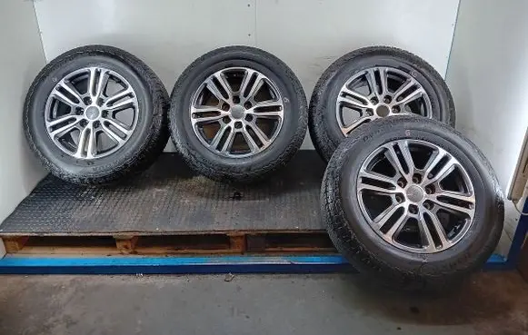 Ford Ranger R18 alloy rim KB3J1007BA