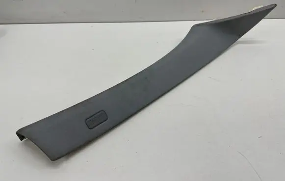 BMW 1 E82 E88 (A) pillar trim 7058330