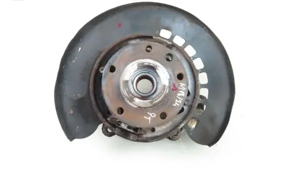 Audi Q7 4L Stub axle 7L8505436