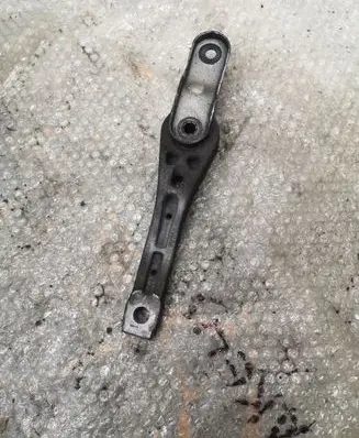 Volkswagen PASSAT B7 USA Engine mounting bracket 1K0199855BF