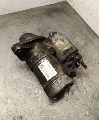 Opel Astra J Starter motor 8980147432