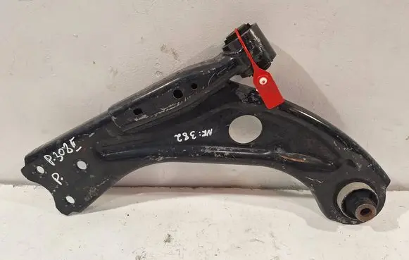 Peugeot 308 Front control arm