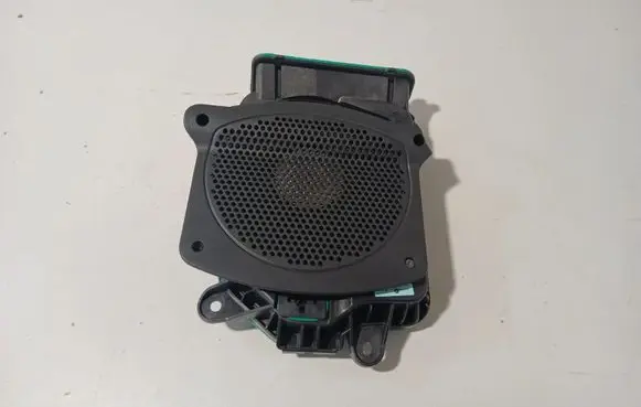 BMW 5 G30 G31 G38 Subwoofer speaker 6800954 9354088