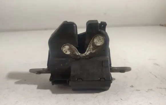 Fiat Punto (199) Tailgate/trunk/boot lock/catch/latch 55701971