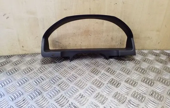Dashboard trim