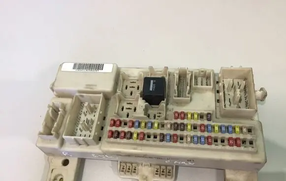 Ford Focus C-MAX Fuse module 3M5T14A073