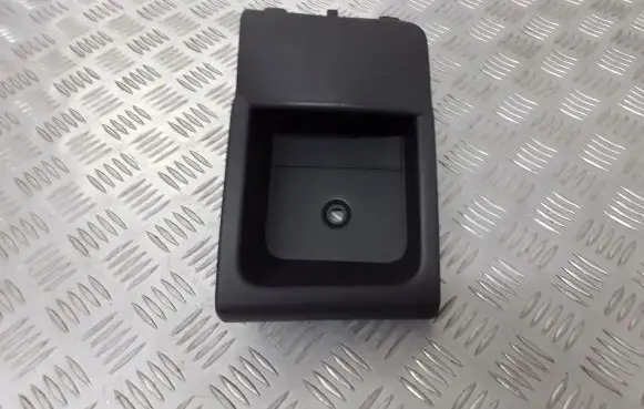 Fiat Croma Glove box 735364127