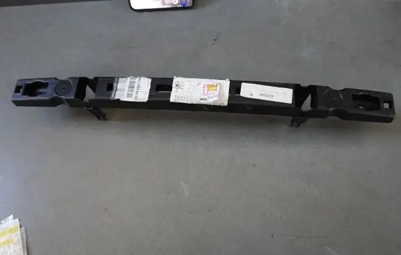Renault Megane III Rear bumper foam support bar 850900011R