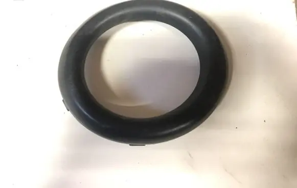 Mitsubishi L200 Front fog light trim/grill