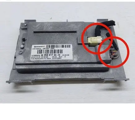 Peugeot 208 I Sound system wiring loom 1379029