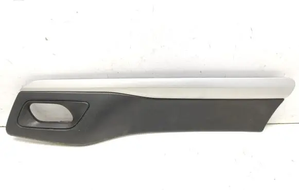 Peugeot Traveller Front door card panel trim 98132245ZD