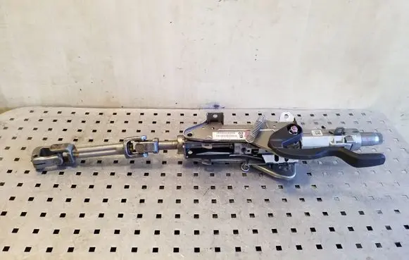 Volkswagen Golf VI Steering wheel axle 1K2419502BE