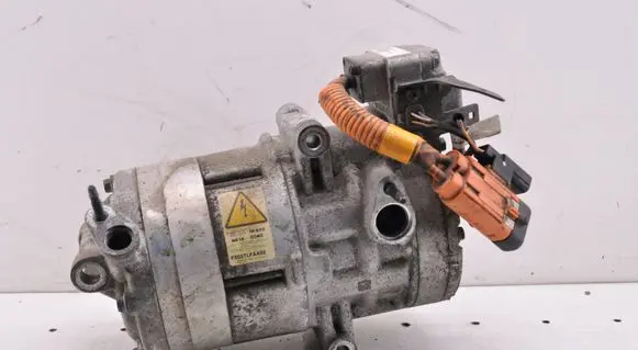 KIA Optima Air conditioning (A/C) compressor (pump) F502TLFAA02