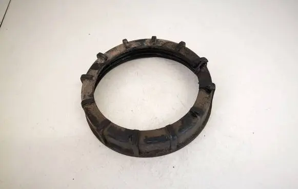 Seat Ibiza IV (6J,6P) In tank fuel pump screw locking ring/nut 