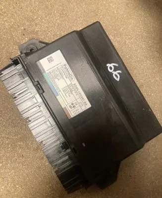 Volvo XC60 Comfort/convenience module 8G9N19G481AA 5WK49167M