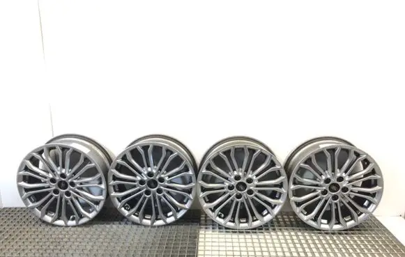 Ford Focus R17 alloy rim JX7C1007E1A