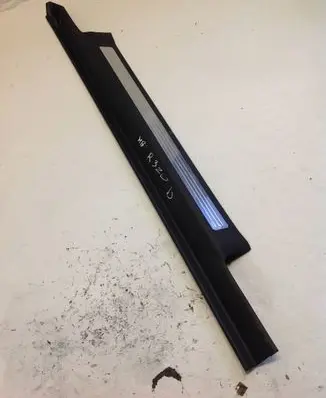 Mercedes-Benz R W251 Rear sill trim cover A2516800435