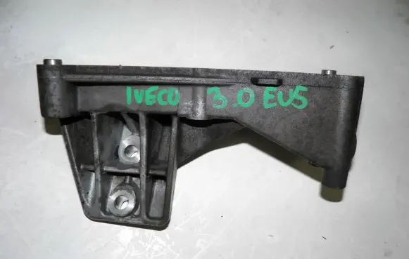 Iveco Daily 4th gen Engine mounting bracket