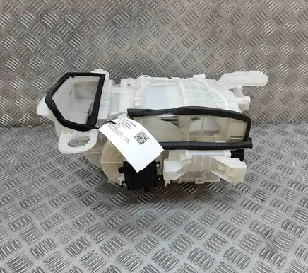 Mazda MX-30 Interior heater climate box assembly D30L61140A D30L6114ZA