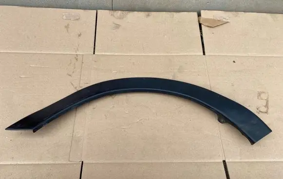 Mitsubishi Space Star Front arch trim 