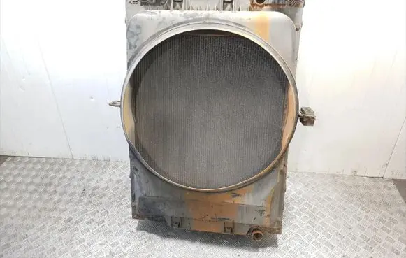 Renault Express Coolant radiator 7420833583 5010619517 7420775792
