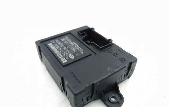Land Rover Evoque I Door control unit/module BJ3214D620AC 1009352100