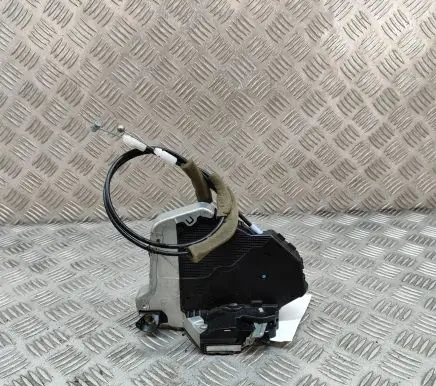 Honda CR-V Front door lock 72111T1GE001
