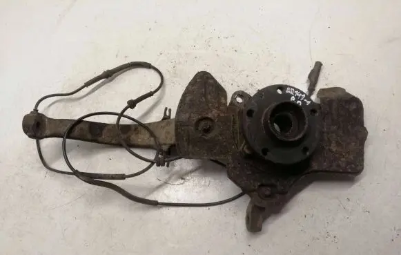 Alfa Romeo 147 Front wheel hub spindle knuckle