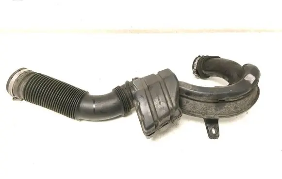 Opel Vivaro Air intake duct part 93451664