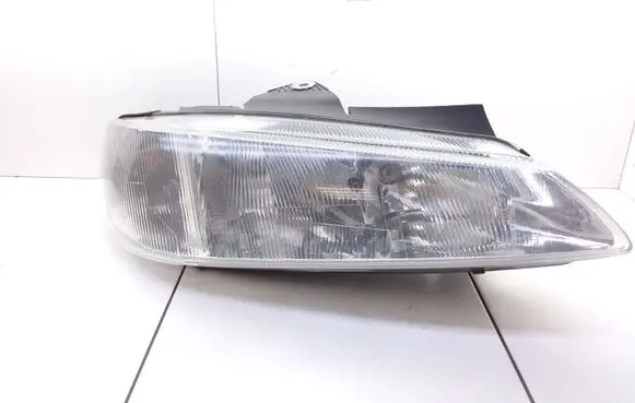 Peugeot 406 Headlight/headlamp 1305235286 0301037022