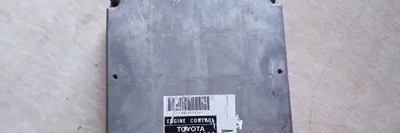 Toyota Avensis Verso Engine control unit/module 8966144300