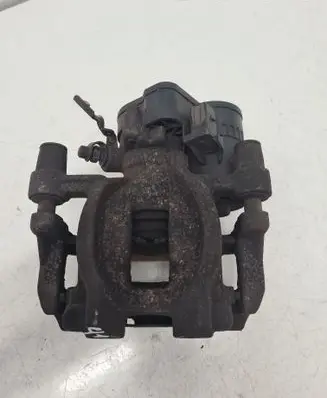 BMW 2 F45 Rear brake caliper 6883031 688303102