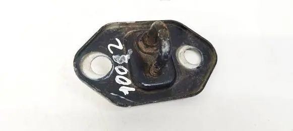 Mercedes-Benz E W210 Rear door lock loop/hook striker 