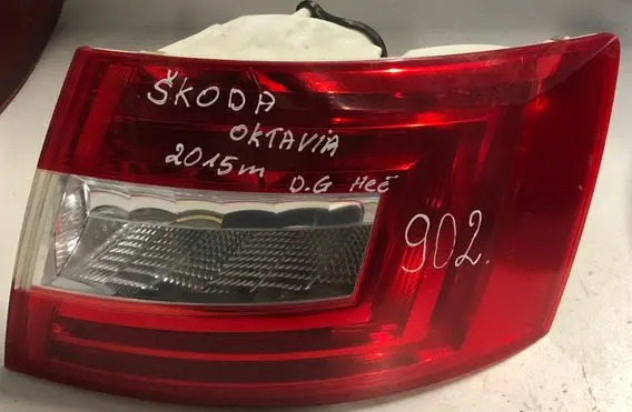 Skoda Octavia Mk3 (5E) Rear/tail lights 5E594509607S