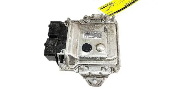 Suzuki Alto Engine control unit/module 33920-68K01