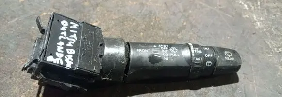 Mitsubishi Outlander Wiper control stalk E532016