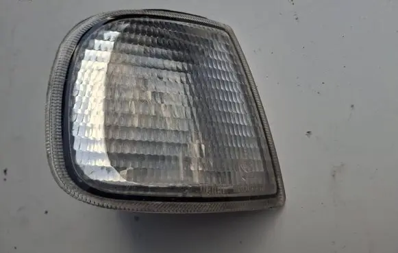 Seat Ibiza II (6k) Front indicator light 6R015057