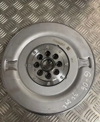 BMW X6 G06 Dual mass flywheel 5A47767 26320026