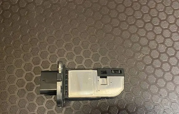 BMW 5 F10 F11 Mass air flow meter 780415001