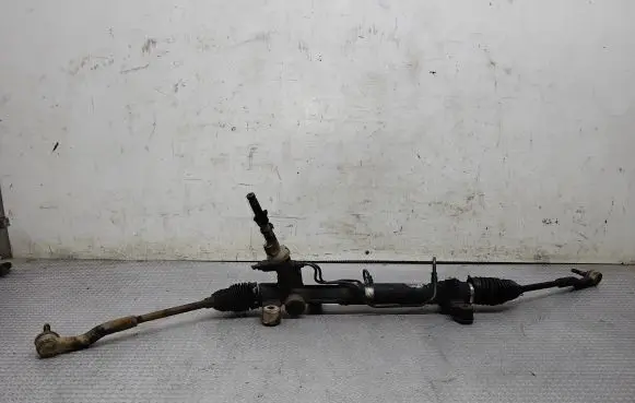 Toyota Avensis Verso Steering rack